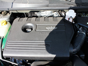 2012款1.8L 手动豪华版 发动机