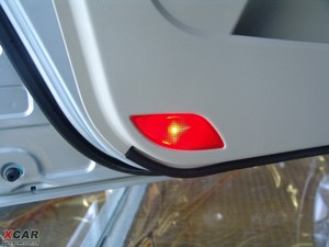 2009款1.8L 手动舒适版 空间座椅