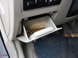 2009款1.5L 手动豪华版 空间座椅