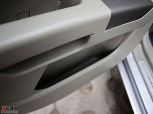 2009款1.5L 手动豪华版 空间座椅