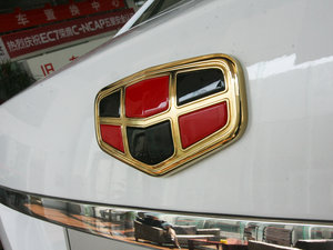 2010款1.8L 手动尊贵版 细节外观