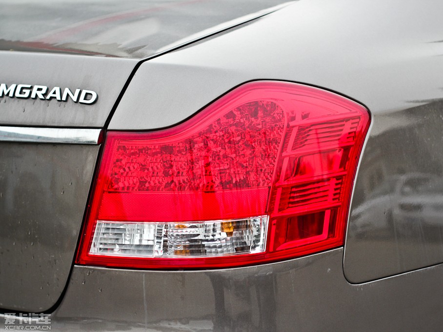 2011EC8 2.0L ԄBMBS