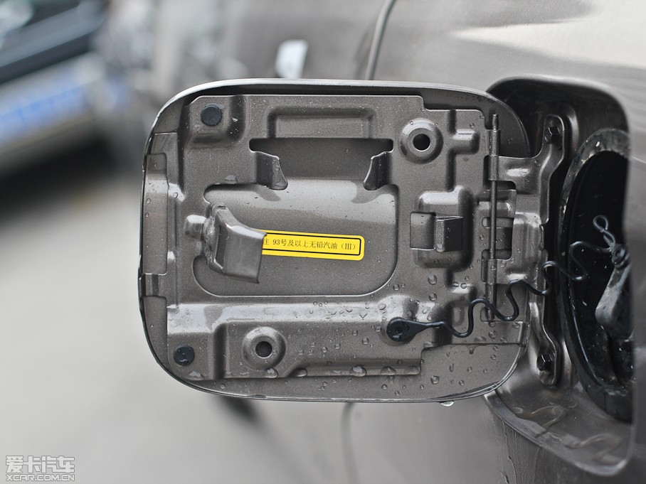 2011EC8 2.0L ԄBMBS