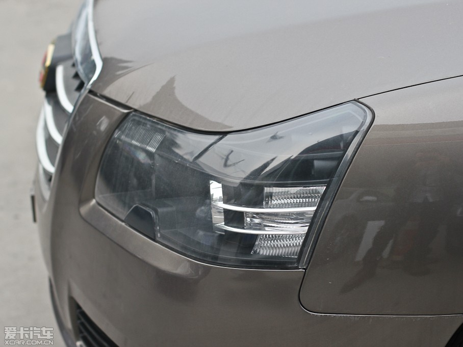 2011EC8 2.0L ԄBMBS