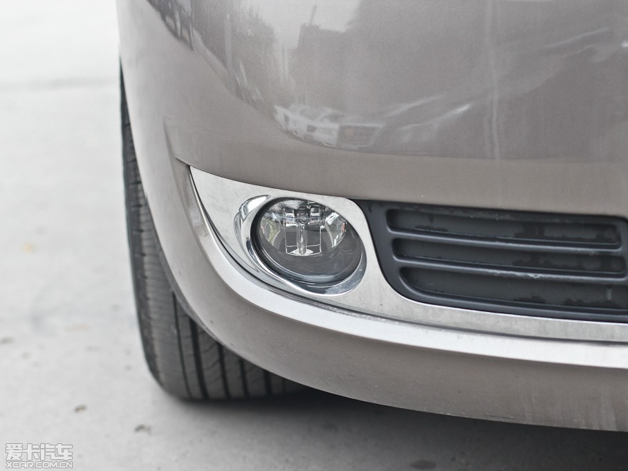 2011EC8 2.0L Ԅ(dng)BMBS