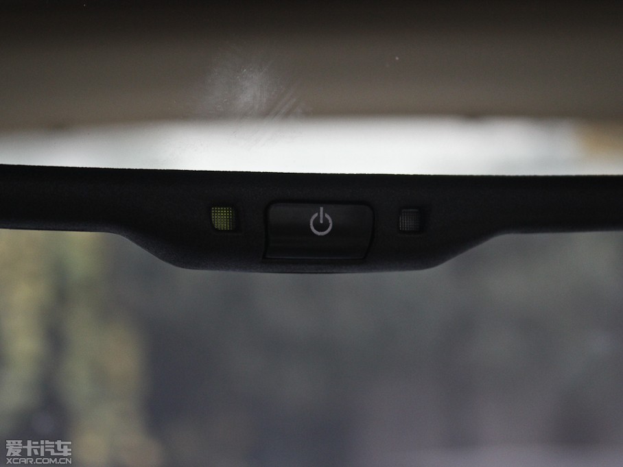 2011EC8 2.0L ԄBMBS