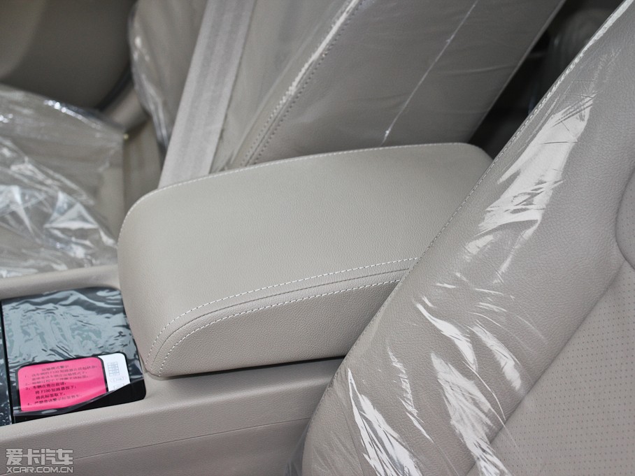 2011EC8 2.0L ԄBMBS