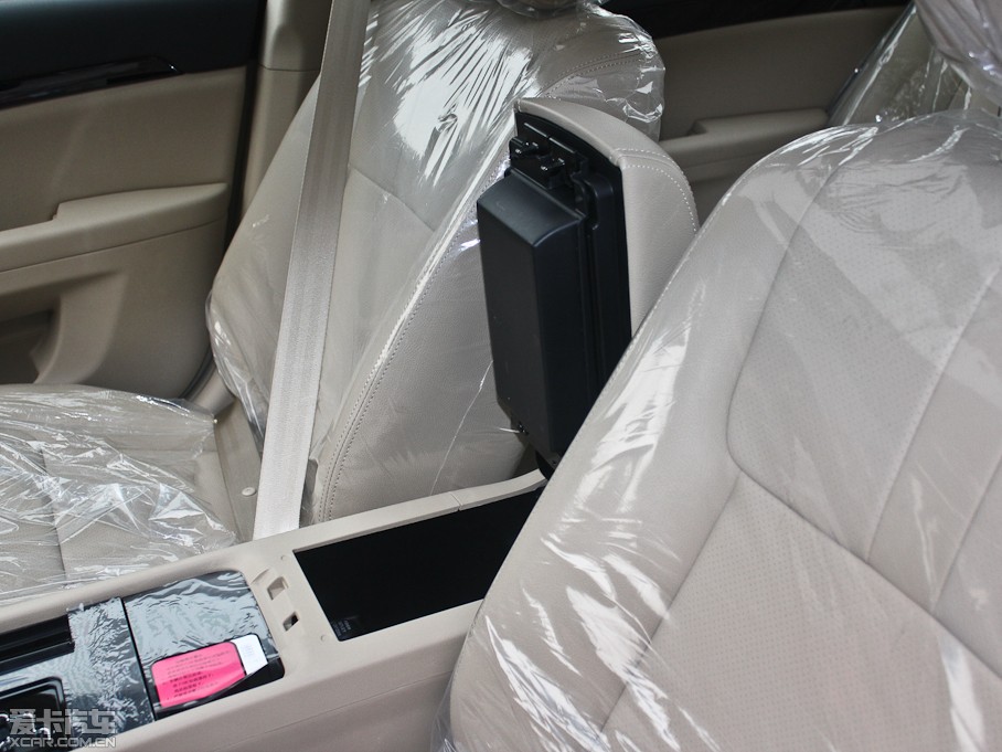 2011EC8 2.0L ԄBMBS