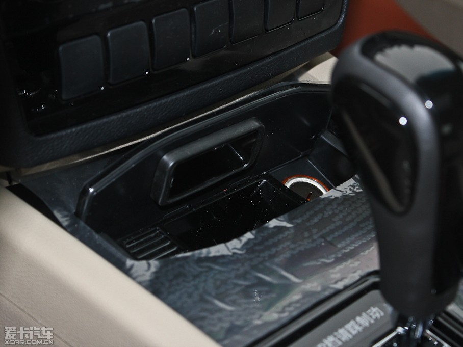 2011EC8 2.0L ԄBMBS