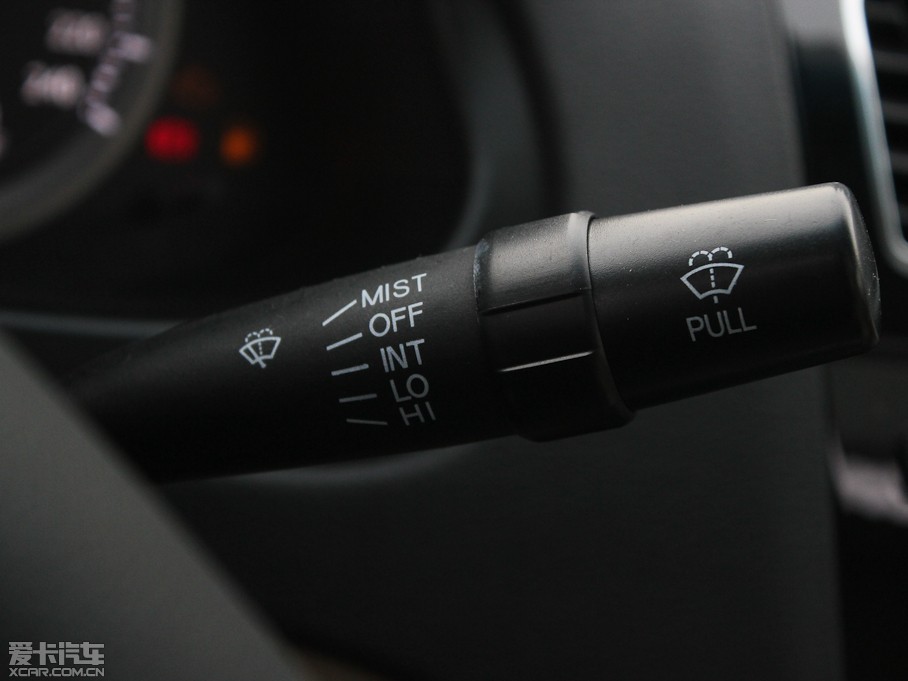 2011EC8 2.0L ԄBMBS