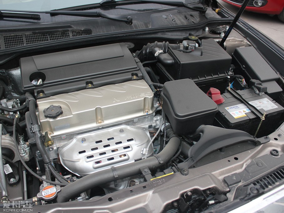 2011EC8 2.0L ԄBMBS