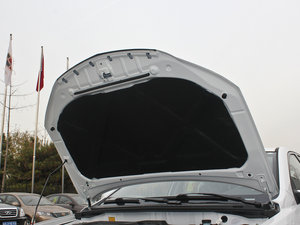 2012款1.5L 手动标准版 其它