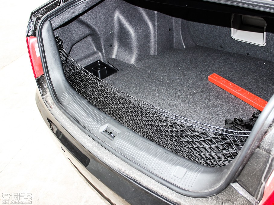 2013���EC8 2.4L �Ԅ������