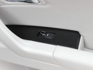 20132.4L Ԅ(dng) п؅^(q)