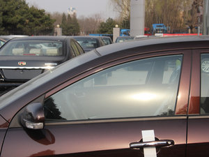 2013款1.5L 手动进取版 细节外观
