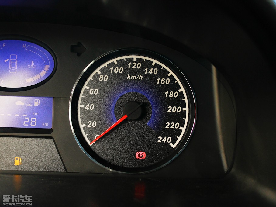 2013����ۺ��Ɏ� 1.5L �քӾ�Ӣ��