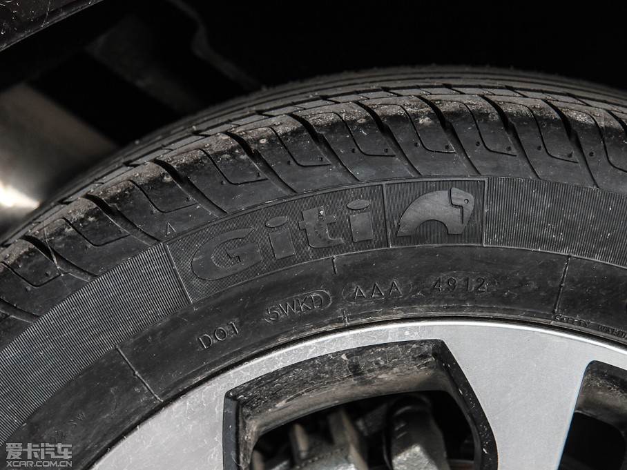 2013ۺɎ 1.5L քF