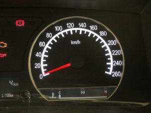 2011J 1.5L քm п؅^