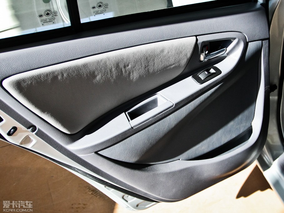 2010��������� 1.5L �քӺ��A�� 2��