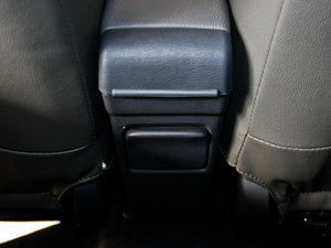 2010款1.5L 手动豪华版 2代 空间座椅