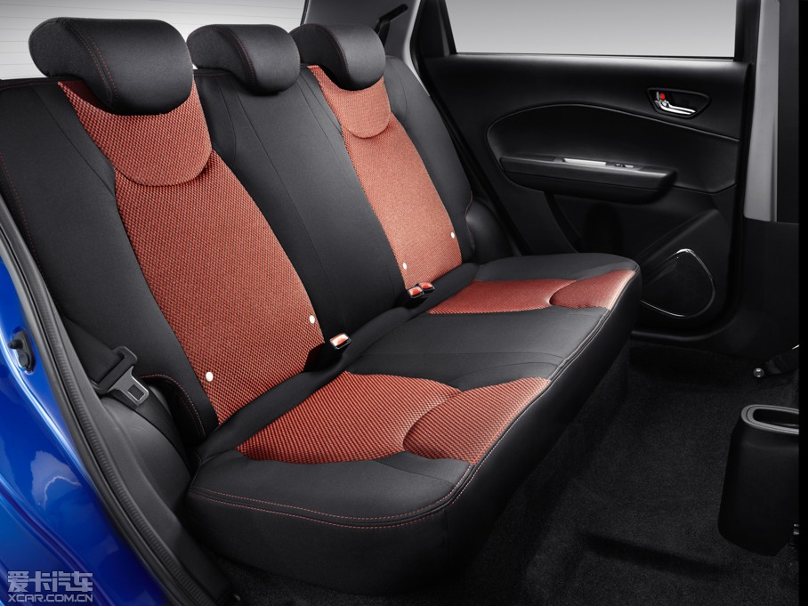 2014��Ӣ��C5�Ɏ� 1.5L �ԄӾ�Ӣ��