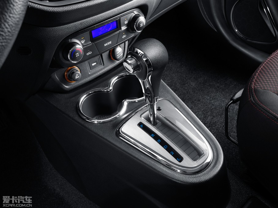 2014��Ӣ��C5�Ɏ� 1.5L �ԄӾ�Ӣ��