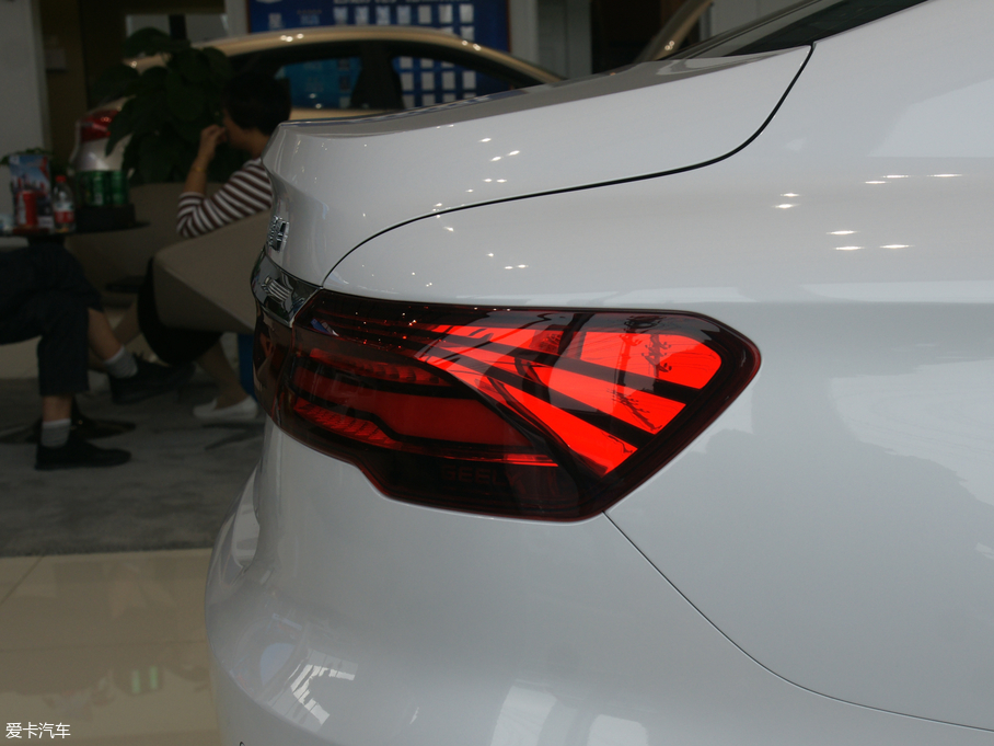 2018���_�� 14T �ք��_�°�