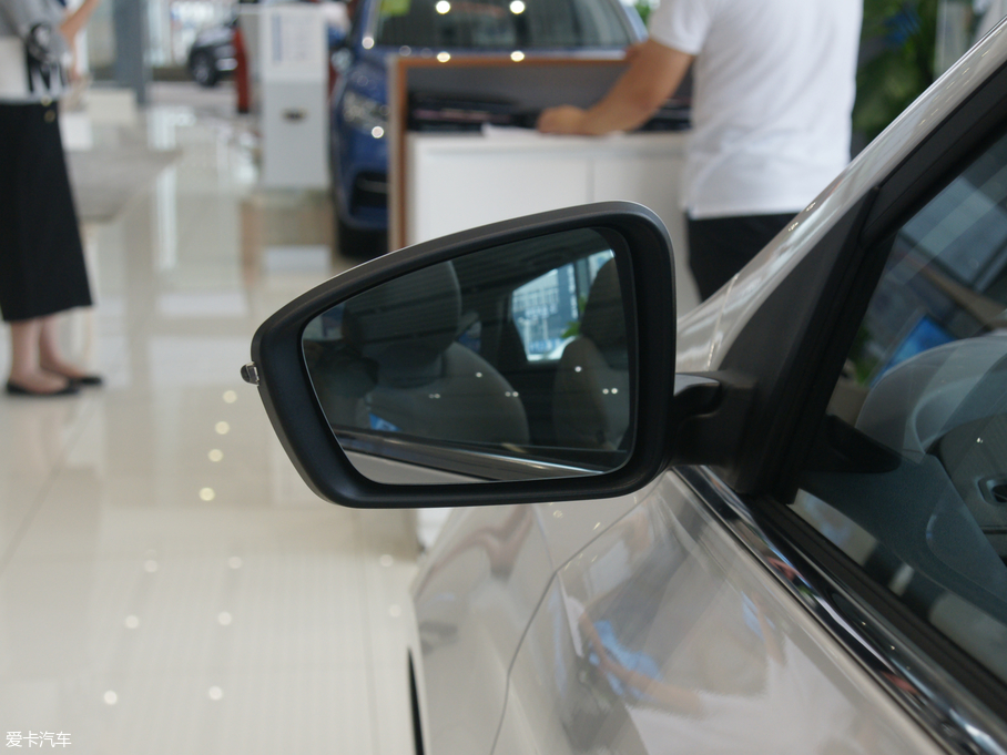 2018���_�� 14T �ք��_�°�