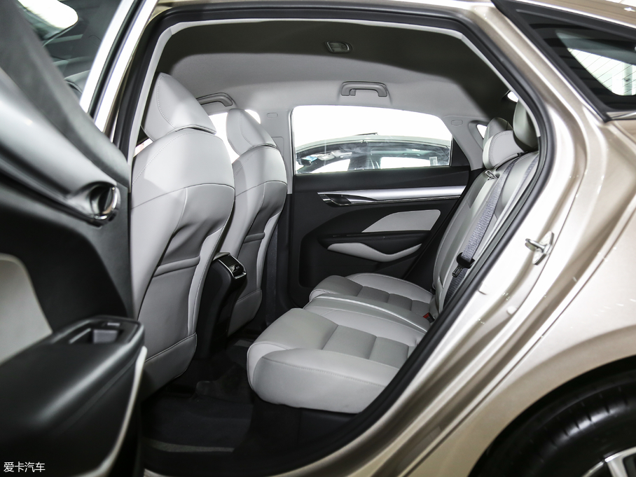 2018���_�� 14T CVT�_����