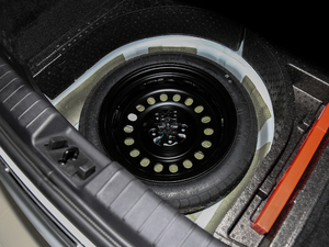 2018款领潮版 1.4T DCT尊尚智联型 备胎