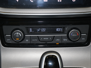 2018款运动版 1.4T DCT领尚型 空调调节