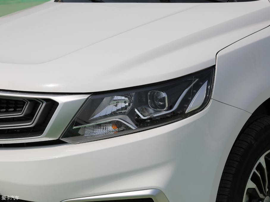 2018���h��X6 1.8L �ք�4G�����A��