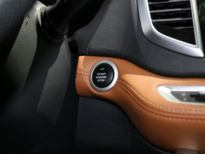 20181.4T CVT 4GŞ п؅^