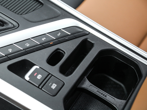 20181.4T CVT 4GŞ п؅^