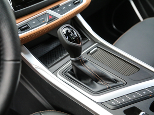 20181.4T CVT 4GŞ п؅^