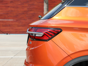 2019\ӿ 260T DCT Battle V ^