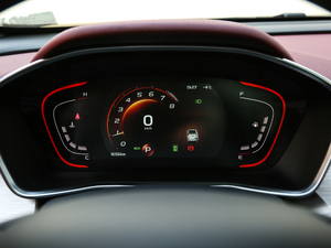 2019\ӿ 260T DCT Battle V x