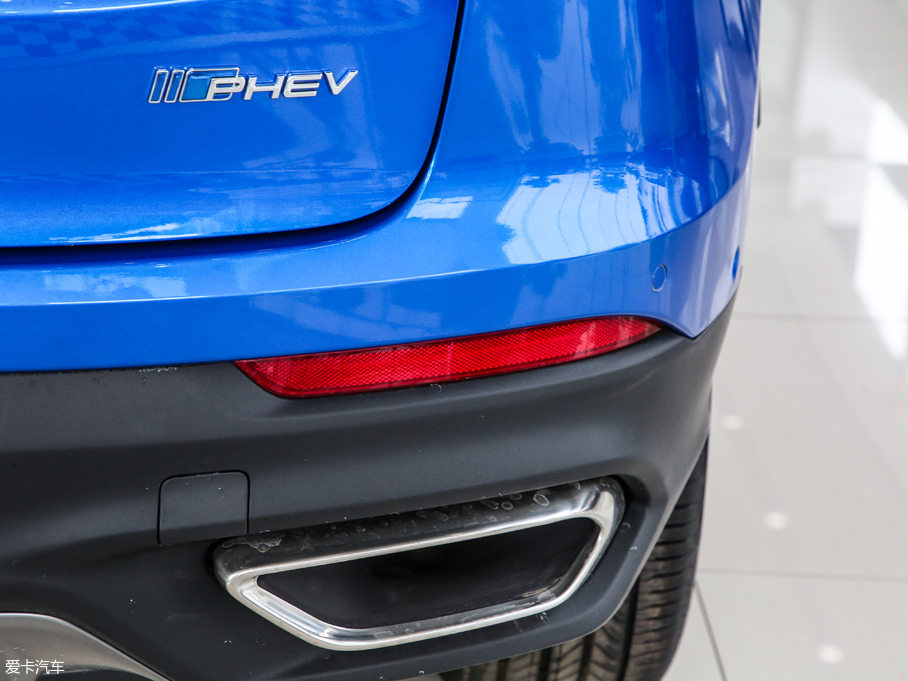 2019_ԽPHEV 260T DCT Battle