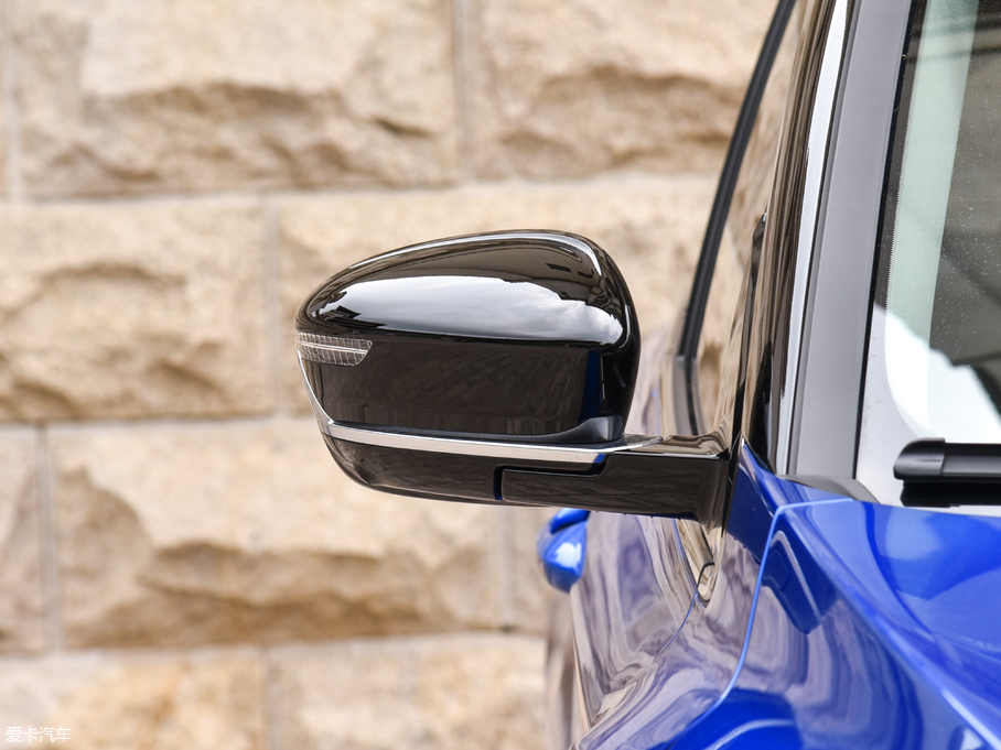 2019_ԽPHEV 260T DCT Battle