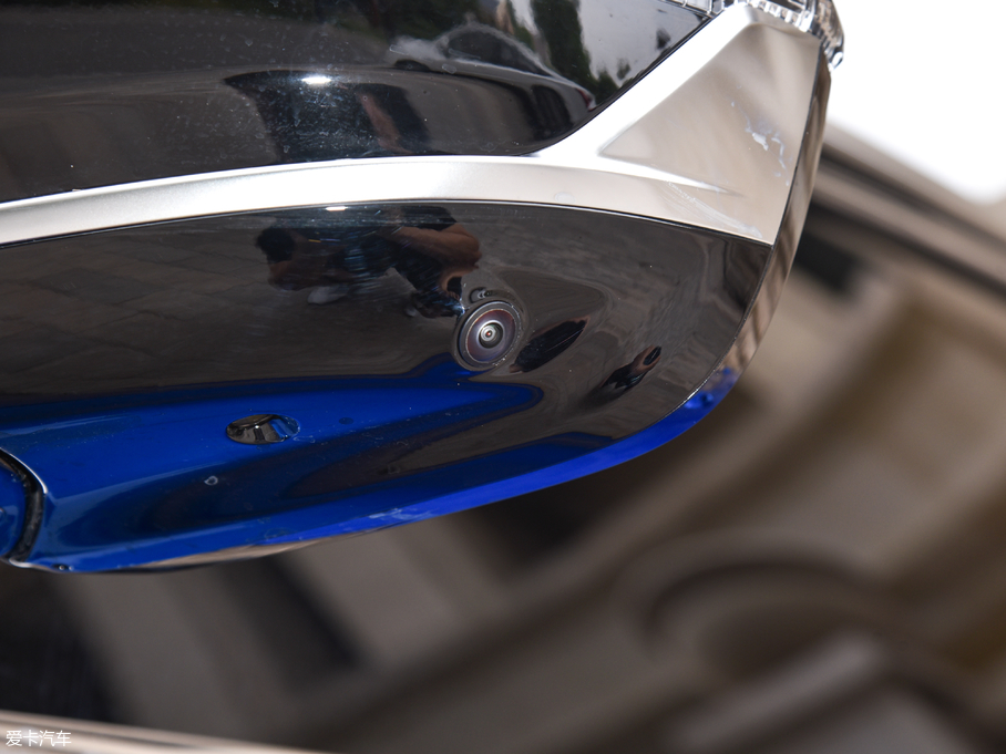 2019_ԽPHEV 260T DCT Battle