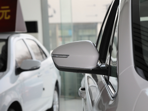 20191.5TD MHEV DCT ^