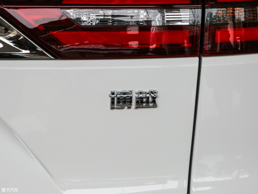 2020Խ 1.8TD DCT4G