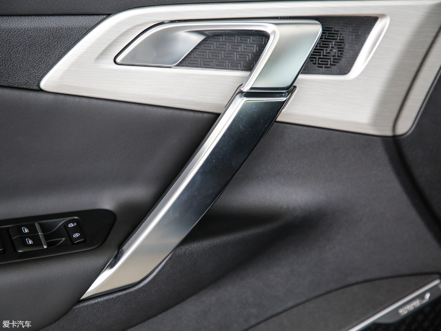 2020Խ 1.8TD DCT4G