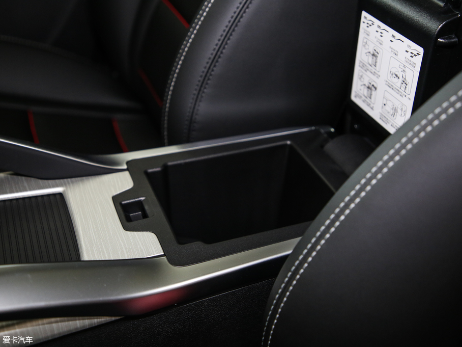 2020Խ 1.8TD DCT4G