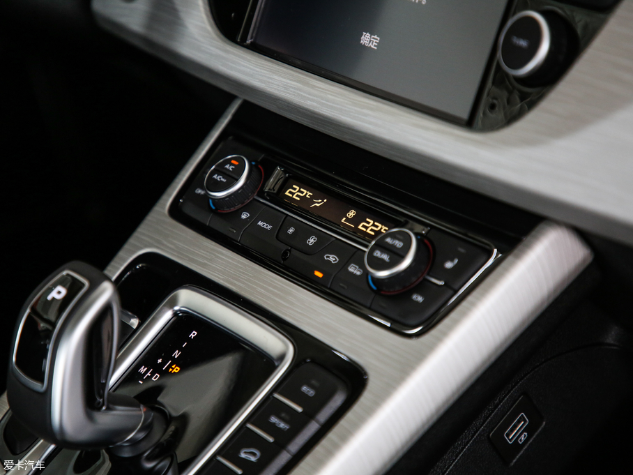 2020Խ 1.8TD DCT4G