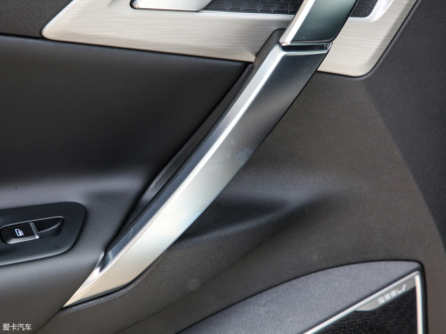 2020Խ 1.8TD DCT(q)(lin)4G(lin)