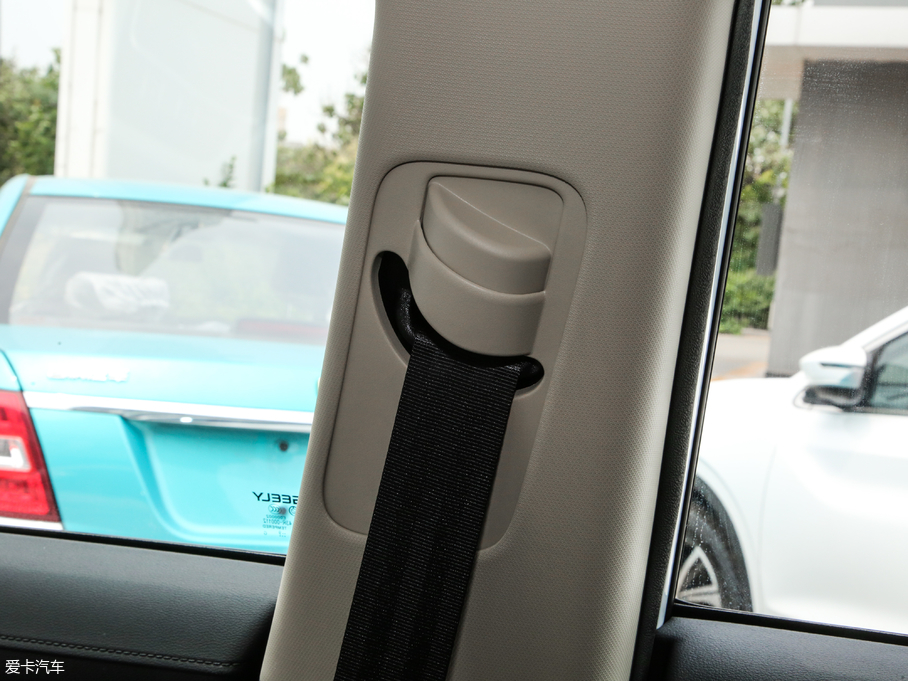 2020Խ 1.8TD DCT4G