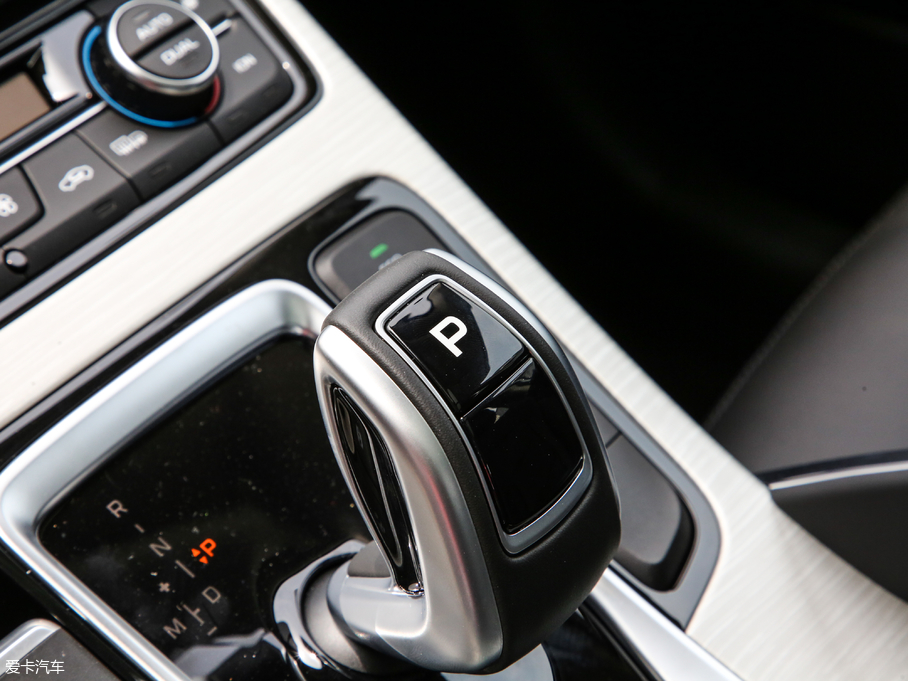 2020Խ 1.8TD DCT4G