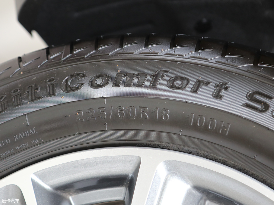 2020Խ 1.8TD DCT4G