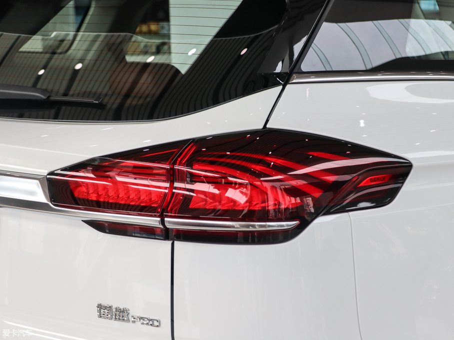 2020Խ 1.8TD DCTIPRO